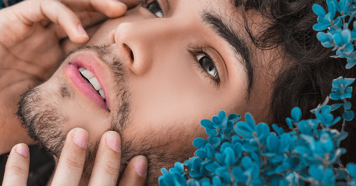How do i get rid of hives on my head?